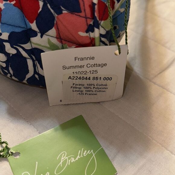 Vera Bradley NWT Blue Red Floral Quilted Summer Cottage Mini Crossbody Purse - Picture 3 of 10